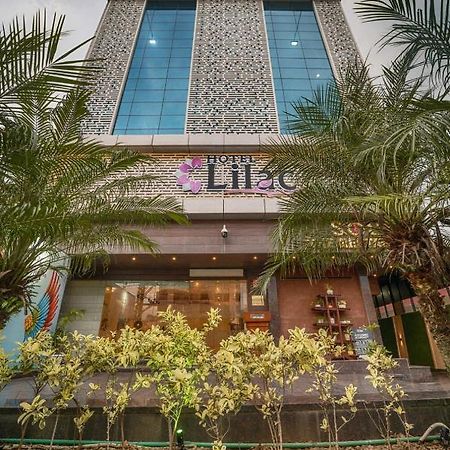 Hotel Lilac Kota  Buitenkant foto